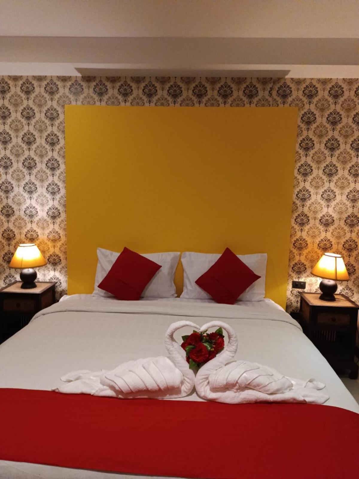 Aura Inn Rooms Паттая Екстер'єр фото