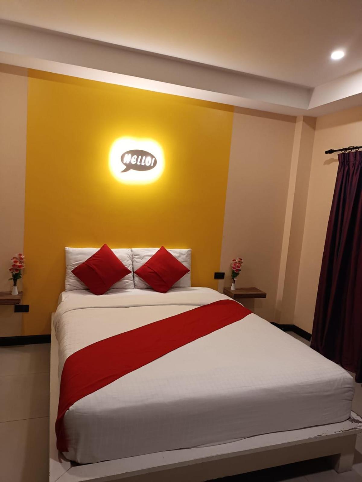 Aura Inn Rooms Паттая Екстер'єр фото
