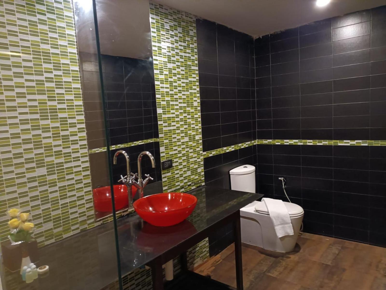 Aura Inn Rooms Паттая Екстер'єр фото